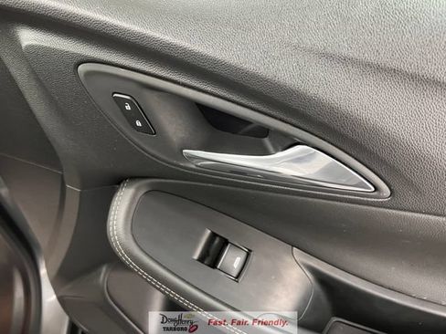 Used 2025 Buick Encore GX Preferred FWD image 34