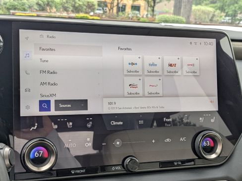 Certified 2023 Lexus RX 350 w/ Accessory Package (K3) image 10