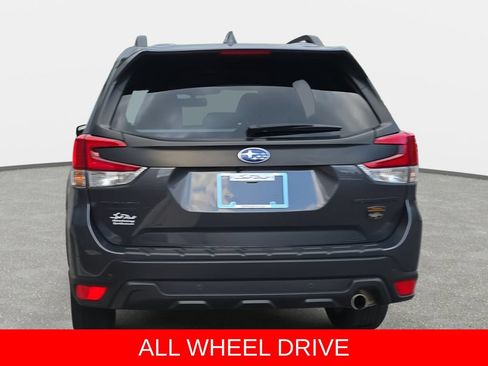 Used 2023 Subaru Forester Wilderness w/ Wilderness Package AWD/4WD image 6