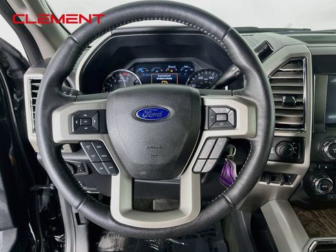 Used 2017 Ford F250 Lariat w/ Chrome Package AWD/4WD image 13