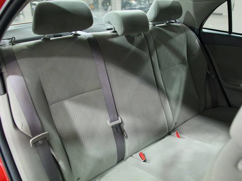 Used 2010 Toyota Corolla LE FWD image 23