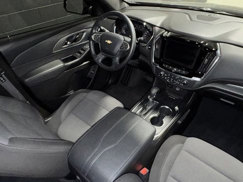 Used 2023 Chevrolet Traverse LT AWD/4WD image 15