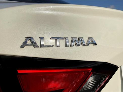 Used 2020 Nissan Altima 2.5 SR FWD image 30