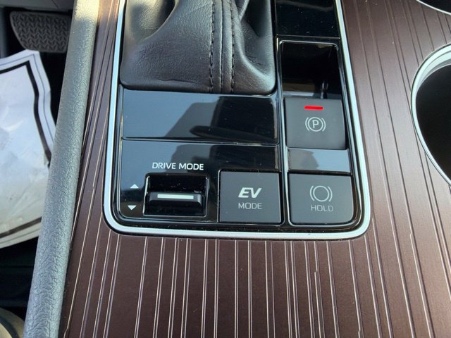 Used 2023 Toyota Sienna XLE AWD/4WD image 22