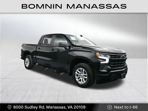 Used 2022 Chevrolet Silverado 1500 RST image 2