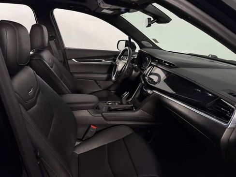 Used 2021 Cadillac XT6 Premium Luxury FWD image 15