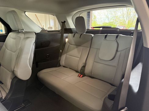 New 2026 Ford Explorer Active w/ Active Comfort Package AWD/4WD image 29