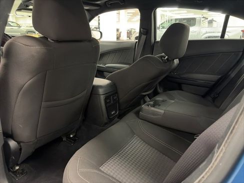 Used 2023 Dodge Charger SXT w/ Blacktop Package image 12