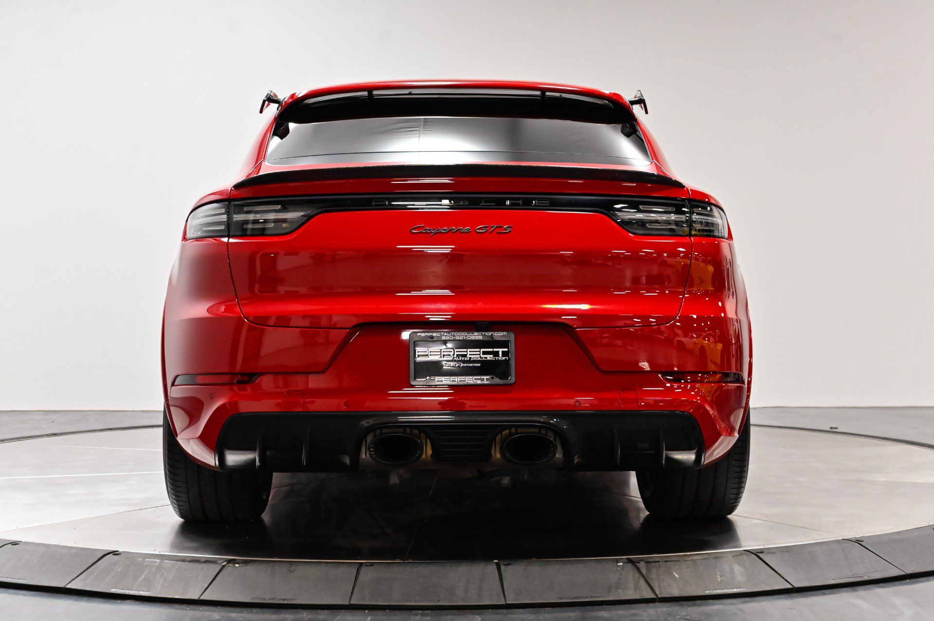 Used 2021 Porsche Cayenne GTS AWD/4WD image 36