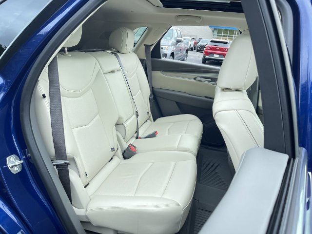 Certified 2024 Cadillac XT5 Premium Luxury AWD/4WD image 28