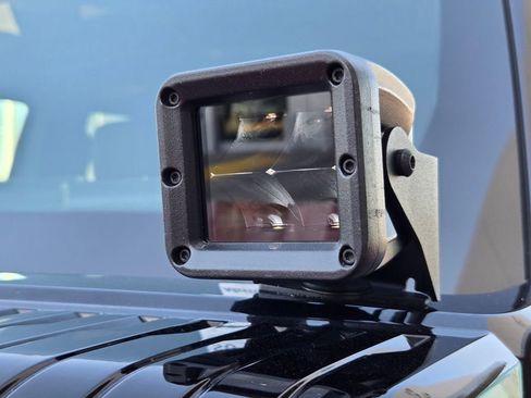 Used 2025 GMC Hummer EV 3X w/ LPO, Illumination Package image 34