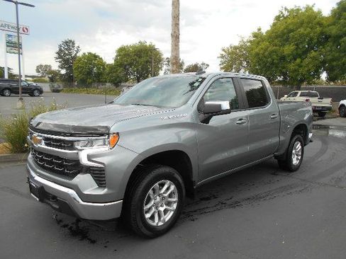 Used 2023 Chevrolet Silverado 1500 LT AWD/4WD image 1