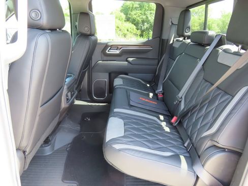 New 2026 Chevrolet Silverado 1500 RST AWD/4WD image 30