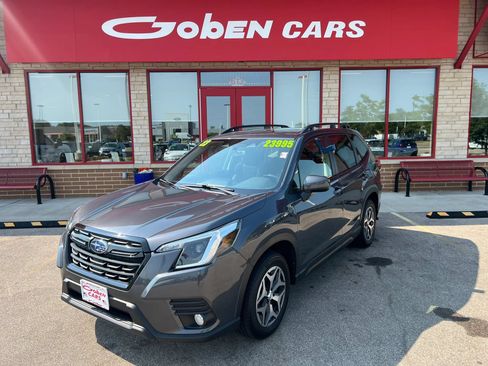 Used 2023 Subaru Forester Premium AWD/4WD image 1