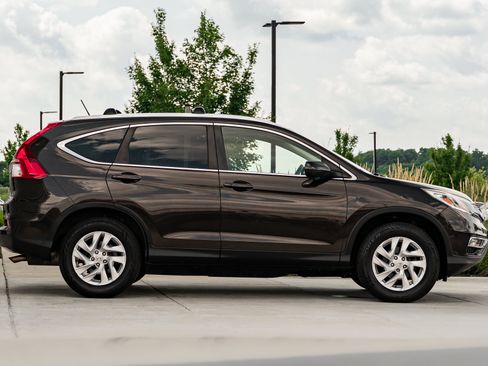 Used 2016 Honda CR-V EX image 3