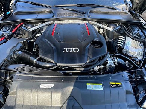 Used 2022 Audi S5 Premium Plus w/ Premium Plus Package image 23