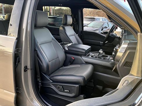 Used 2025 Ford F150 Lariat w/ Equipment Group 502A High image 7