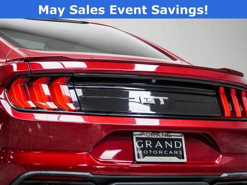 Used 2018 Ford Mustang GT Premium w/ Carbon Sport Interior Package RWD image 15