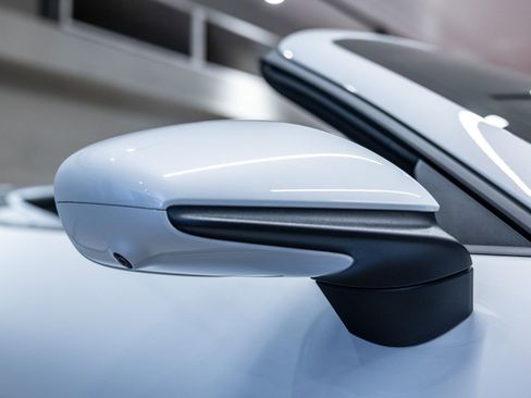Certified 2025 Porsche 911 Carrera 4 GTS AWD/4WD image 15