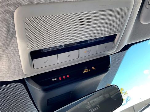 Used 2021 MAZDA CX-30 FWD 2.5 S w/ Select Package image 31