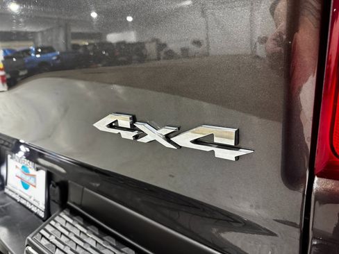 Used 2019 RAM 1500 Laramie w/ Sport Appearance Package image 34