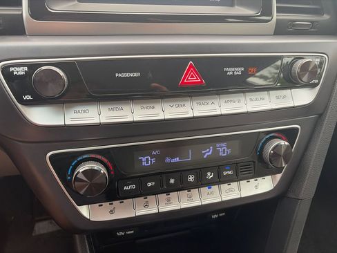 Used 2019 Hyundai Sonata SEL FWD image 12