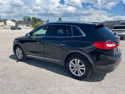 Used 2016 Lincoln MKX Premiere FWD image 4