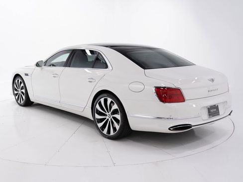 New 2026 Bentley Flying Spur Plug-In Hybrid AWD/4WD image 3