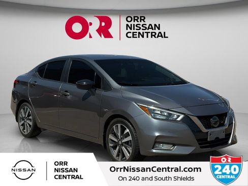 Used 2021 Nissan Versa SR w/ Convenience Package FWD image 3