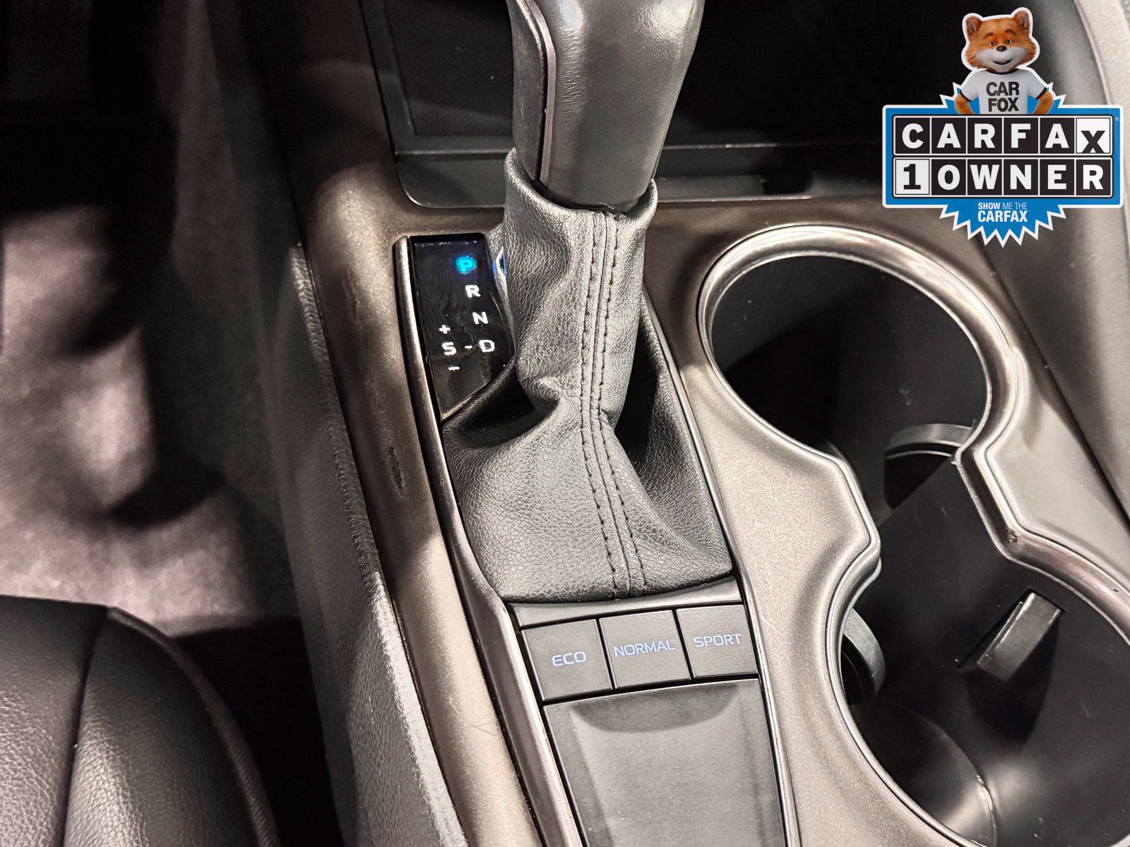 Used 2024 Toyota Camry SE FWD image 27
