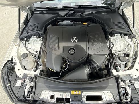 Used 2024 Mercedes-Benz C 300 Sedan image 27