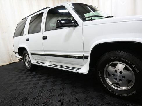Used 1995 Chevrolet Tahoe 4WD image 13