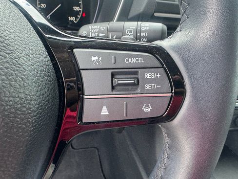 Certified 2025 Honda Pilot EX-L image 14