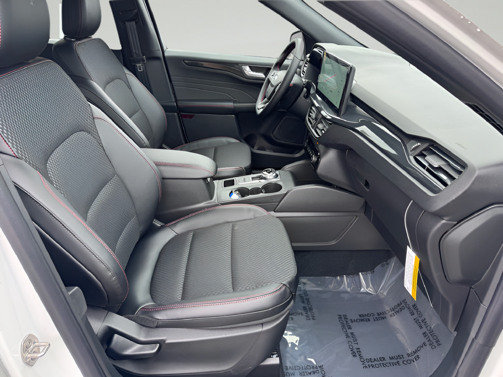 Used 2026 Ford Escape ST-Line w/ Tech Pack #1 FWD image 27