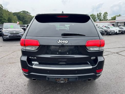 Used 2015 Jeep Grand Cherokee Overland w/ Advanced Technology Group AWD/4WD image 4