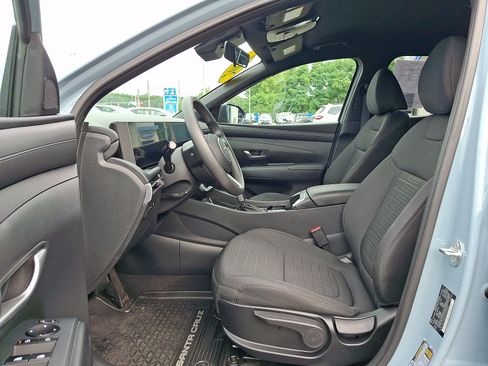 Used 2025 Hyundai Santa Cruz SE AWD/4WD image 14