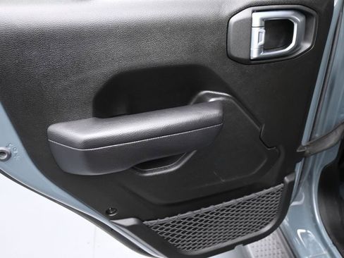 Used 2024 Jeep Wrangler Unlimited Sport AWD/4WD image 20