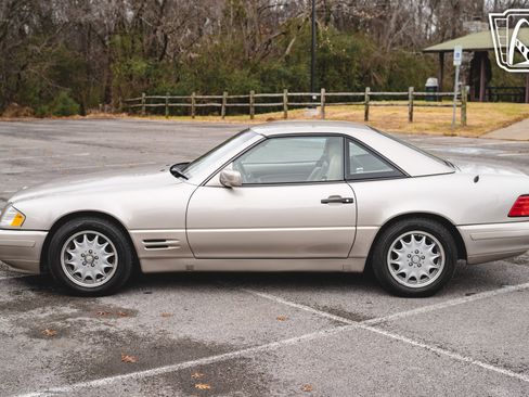 Used 1998 Mercedes-Benz SL 500 Convertible image 6