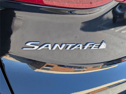 Used 2023 Hyundai Santa Fe Limited image 9