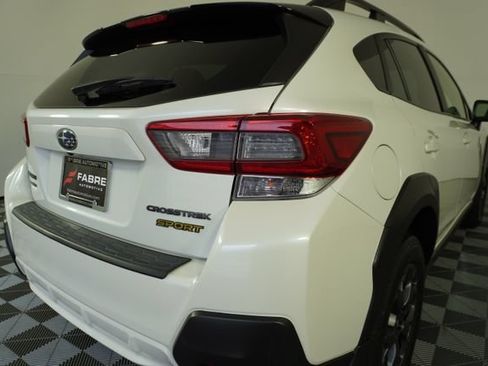 Used 2022 Subaru Crosstrek 2.5i Sport w/ Moonroof Package AWD/4WD image 13