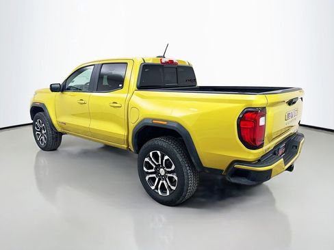 Used 2023 GMC Canyon AT4 w/ AT4 Premium Package AWD/4WD image 7