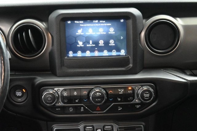 Used 2019 Jeep Wrangler Unlimited Sport S AWD/4WD image 21