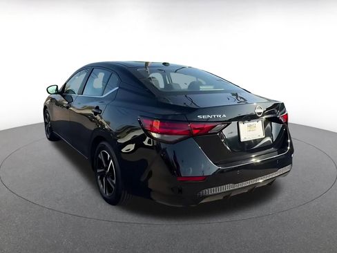 Used 2025 Nissan Sentra SV image 11