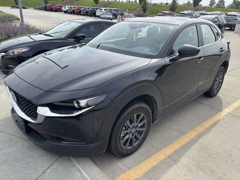 Used 2023 MAZDA CX-30 AWD 2.5 S image 1