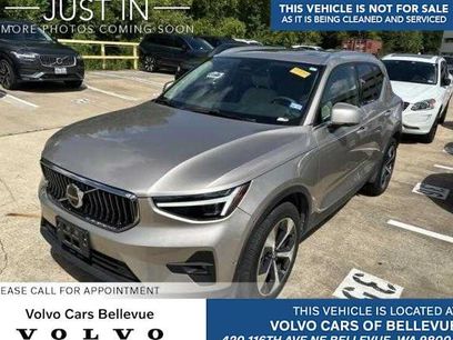 Used 2024 Volvo XC40 B5 Plus w/ Protection Package Premier