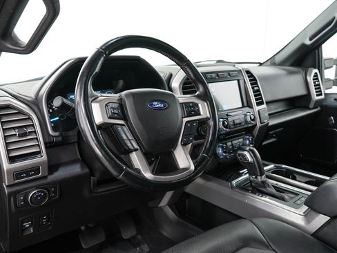 Used 2018 Ford F150 Platinum w/ Equipment Group 701A Luxury AWD/4WD image 26