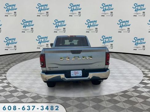 Used 2026 RAM 2500 Big Horn AWD/4WD image 6
