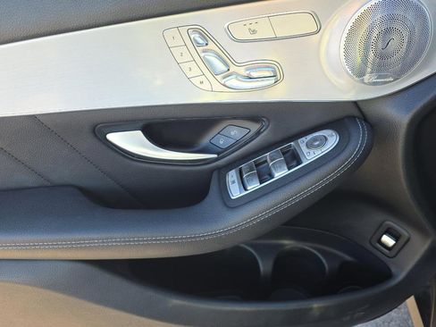 Used 2021 Mercedes-Benz GLC 300 w/ AMG Line image 13