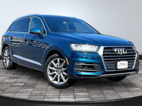 Used 2018 Audi Q7 2.0T Premium Plus w/ Premium Plus Package AWD/4WD image 3