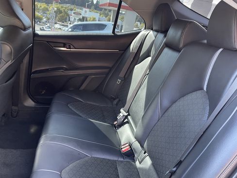 Certified 2019 Toyota Camry XSE FWD image 13